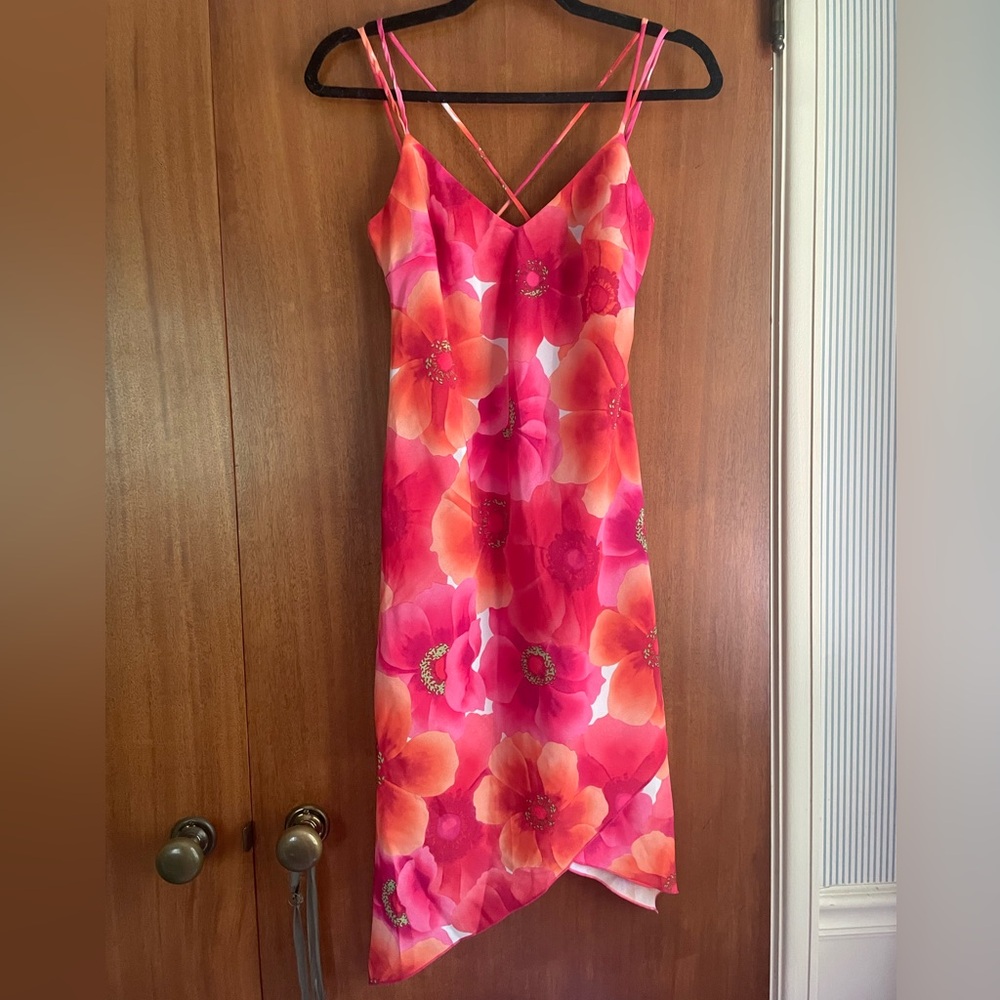 Perfect vintage Y2K asymmetrical floral dress, small
